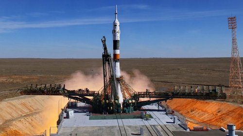 Resultado de imagem para Soyuz MS-10