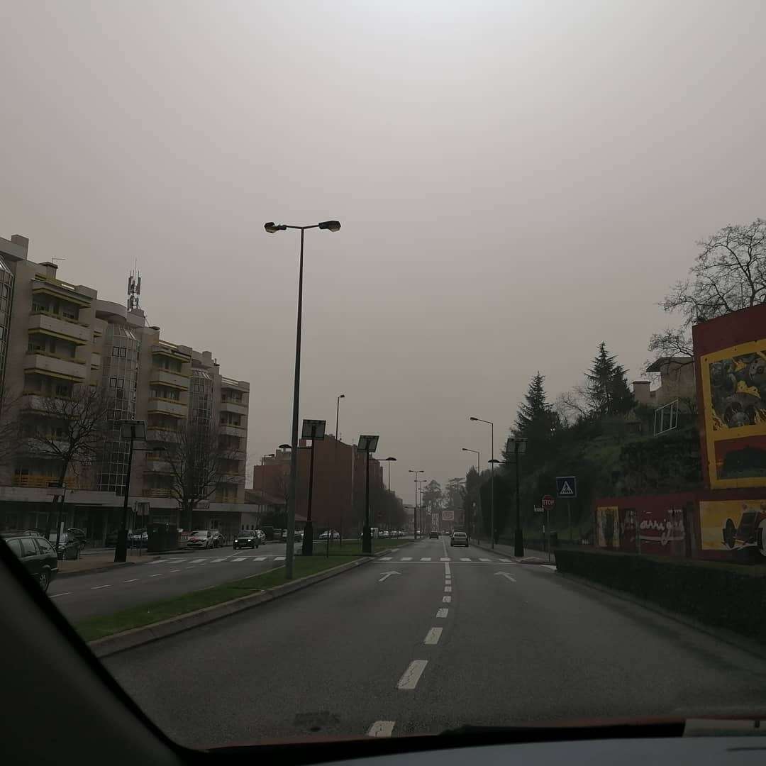 Chuva de barro em Portugal