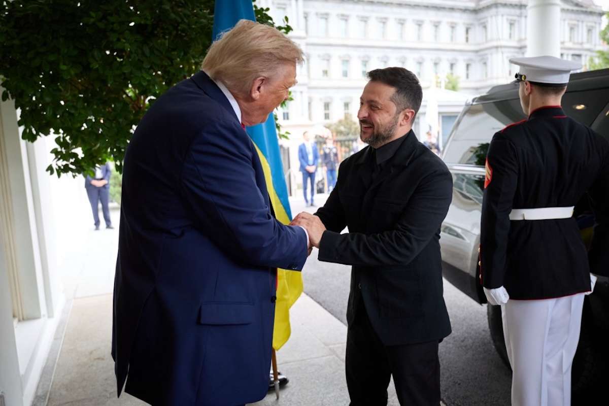 Visita de Zelensky à Casa Branca, 18 de agosto de 2025. Zelensky e Trump