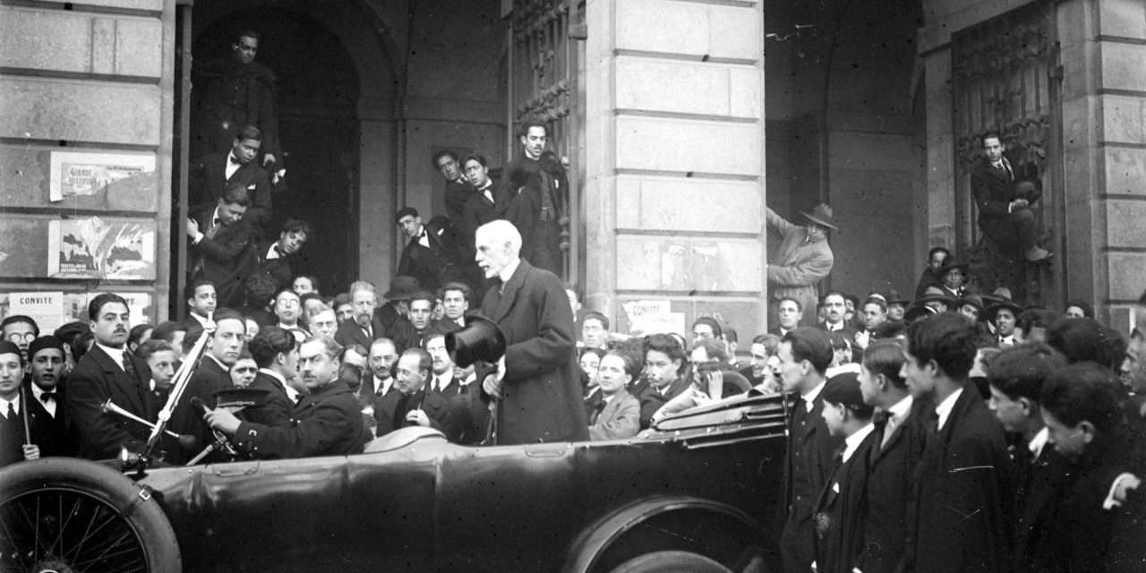 Manuel Teixeira Gomes era o Presidente da República em 1924, ano em que Soares nasceu