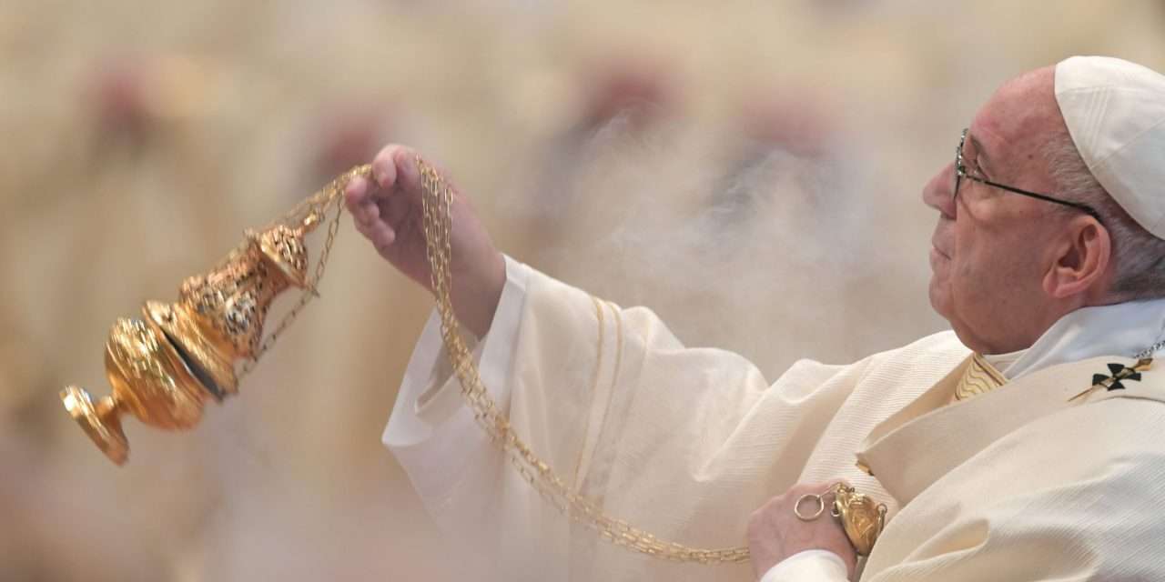 O Papa Francisco tem traçado um caminho diferente dentro da Igreja, afastando alguns mas aproximando muitos de volta à fé católica