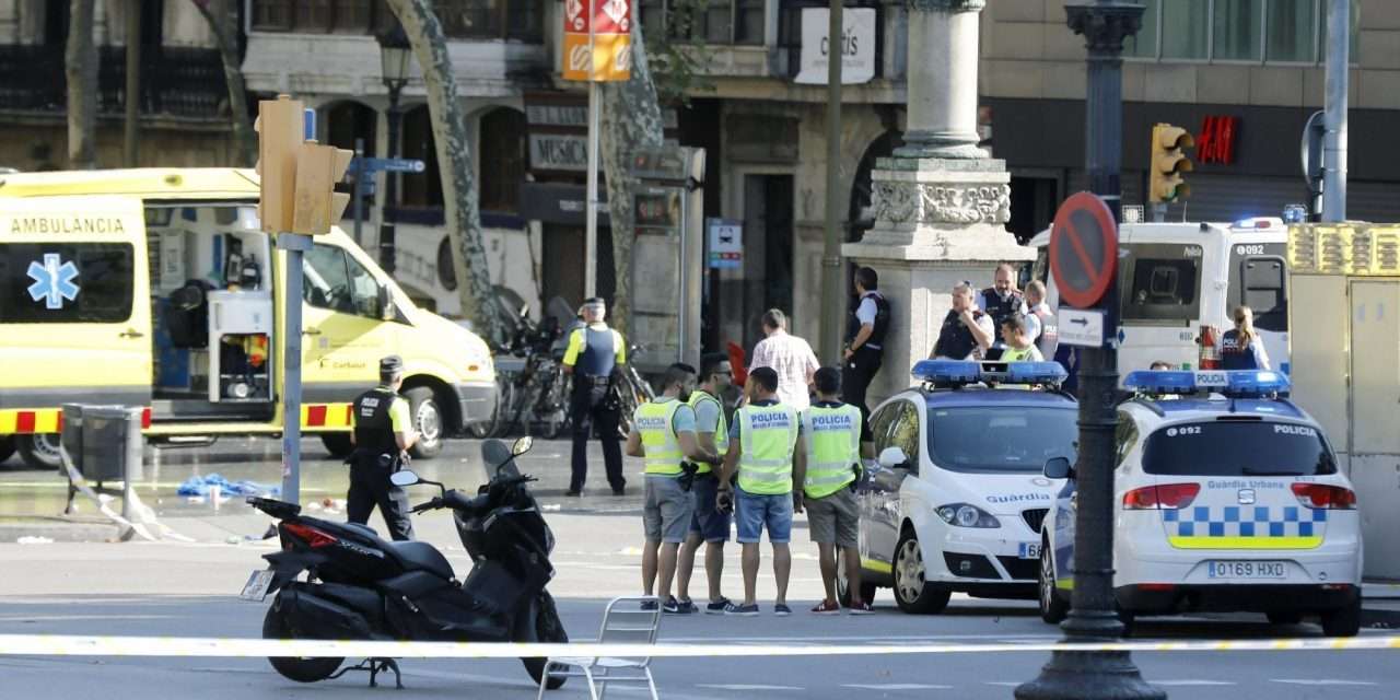 Imagens de uma câmara de vigilância que captaram Younes Abouyaaquob