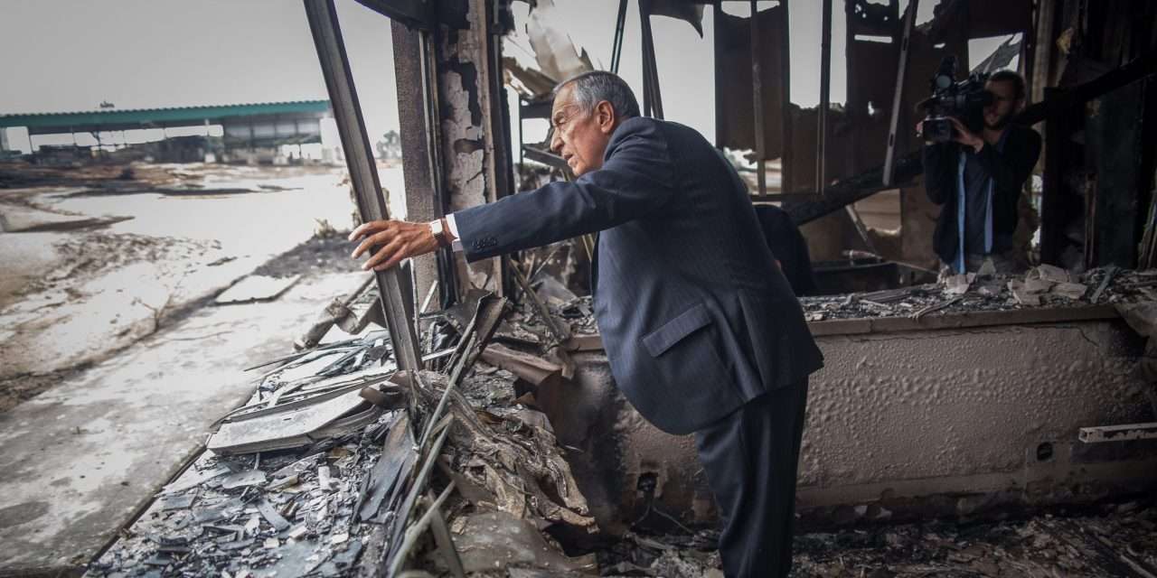 O Observador escolheu algumas das imagens mais fortes da tragédia do ano passado. As legendas são do Presidente da República