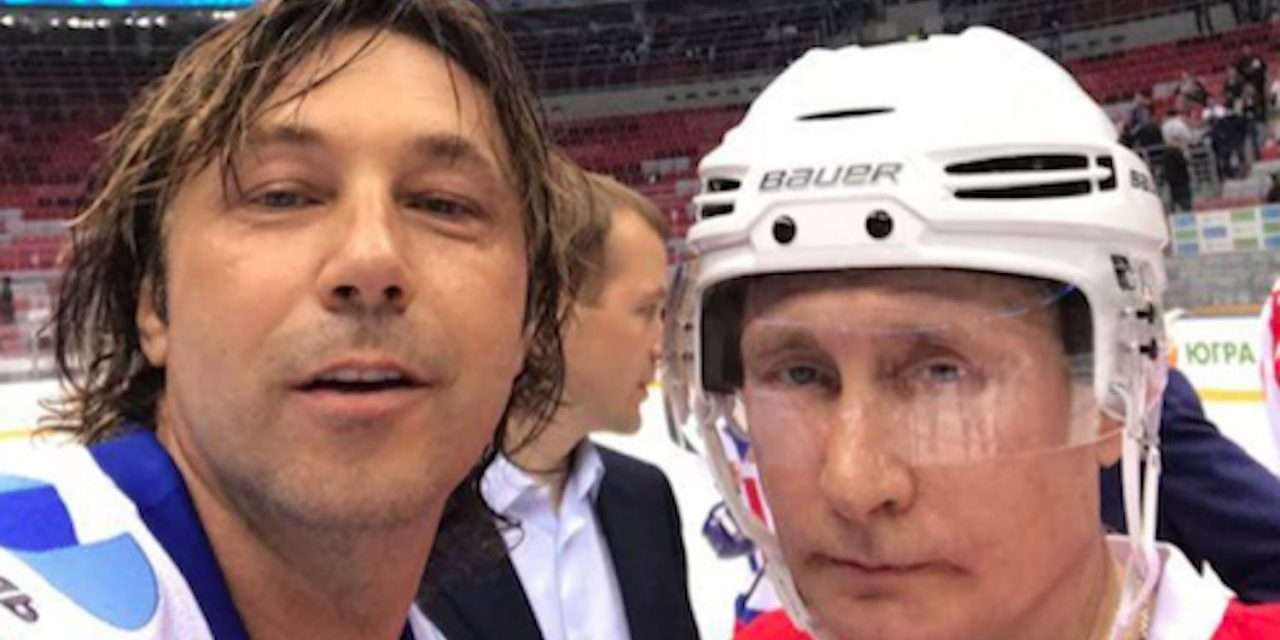 Aleksandr Vladimirovich Mostovoi, 49 anos, quase quase cinquentão (é dia 22 Agosto)