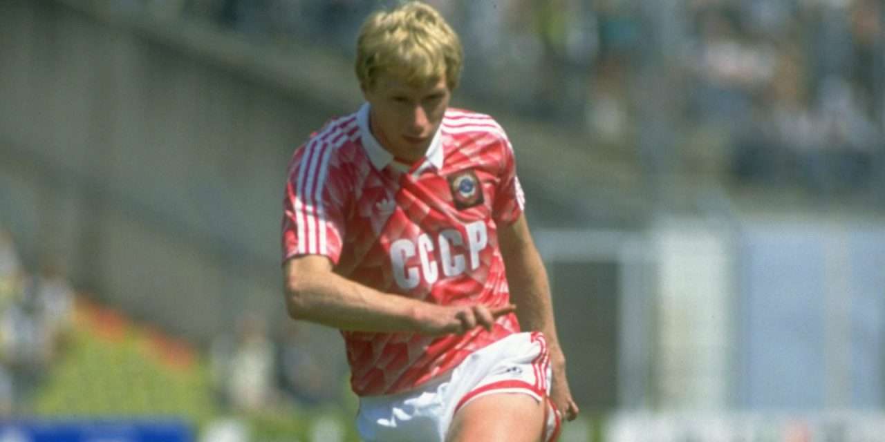 Mikhailichenko, o anjo louro dos grandes tempos da URSS, vice-campeão europeu e ouro olímpico em 1988