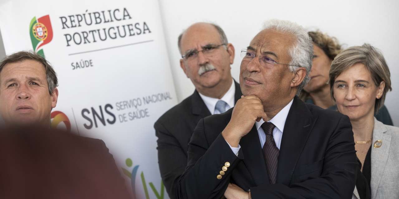 A poucas horas da decisão final sobre a lei de bases da Saúde, os partidos de esquerda têm intensificado os contactos