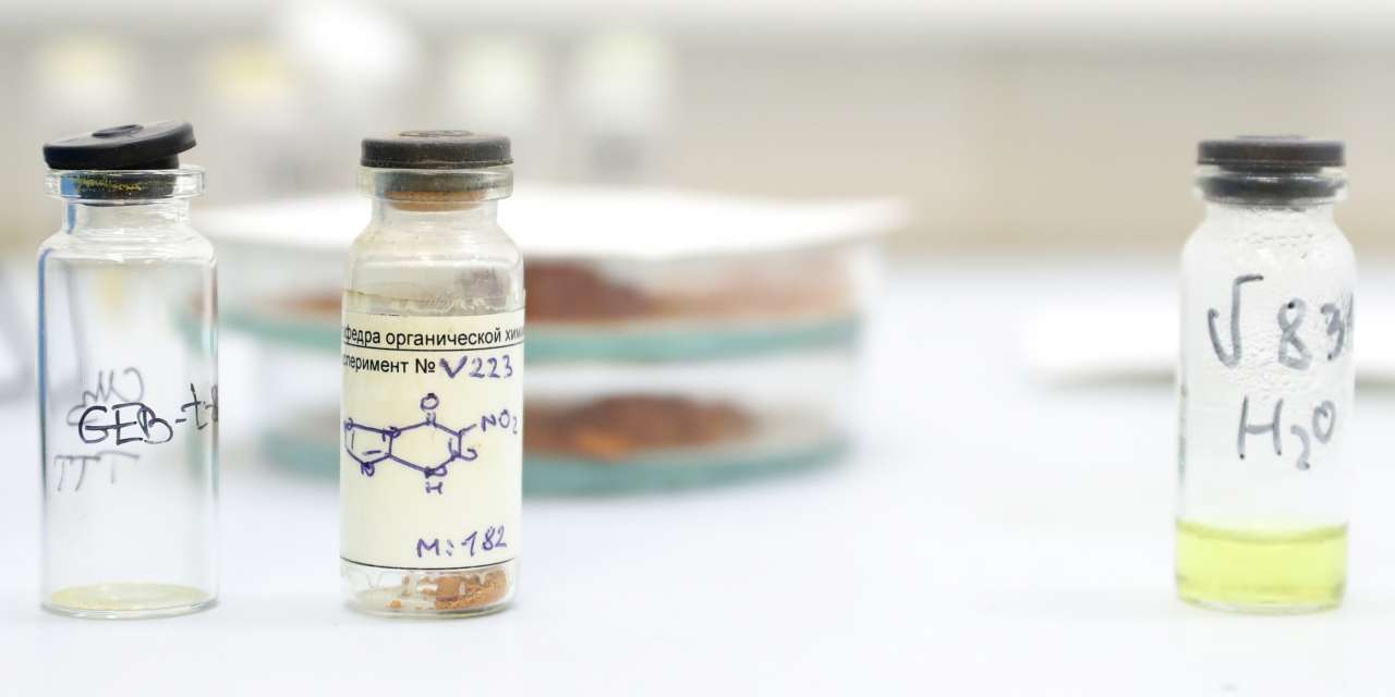 Três medicamentos tem sido estudados como potencial tratamento para o novo coronavírus: Remdesivir, Cloroquina e Ritonavir