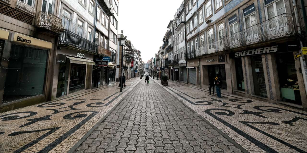 Em Portugal, 64% dos jovens adultos (entre os 18 e os 34 anos) ainda vivem em casa dos pais