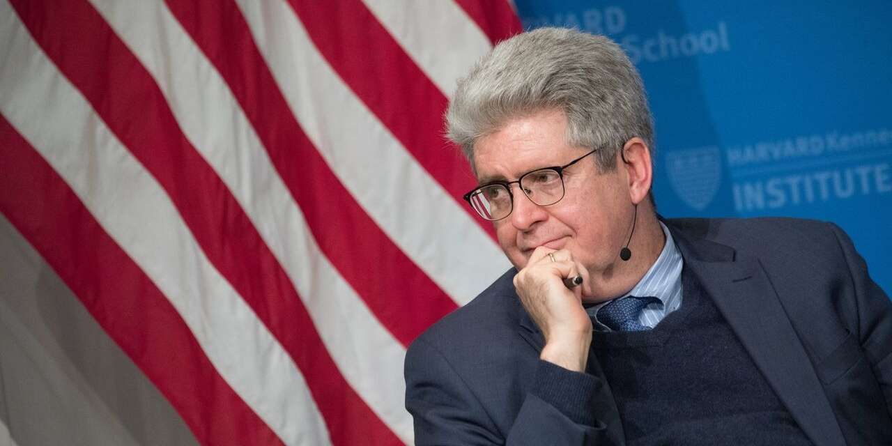 Fernando M. Reimers, professor e investigador na Universidade de Harvard, tem liderado vários estudos da OCDE, Banco Mundial e várias ONG sobre o impacto da pandemia na aprendizagem dos alunos