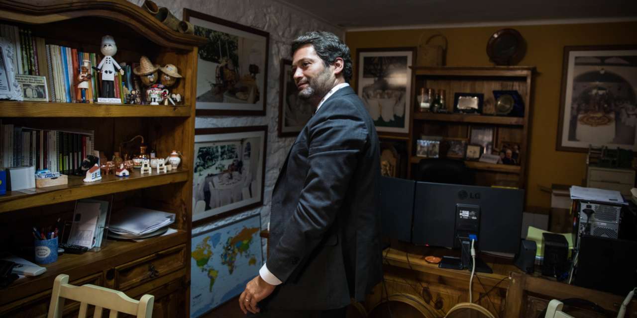 André Ventura tinha uma sala privada no recinto da Convenção onde tinha um altar