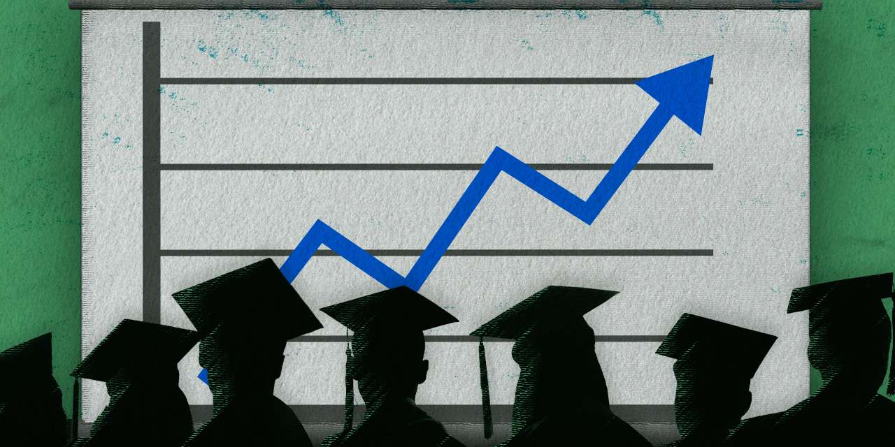 Médias de entrada estão mais altas este ano, uma vez que também as notas dos exames subiram, consequência das alterações das regras que aconteceram por conta da pandemia