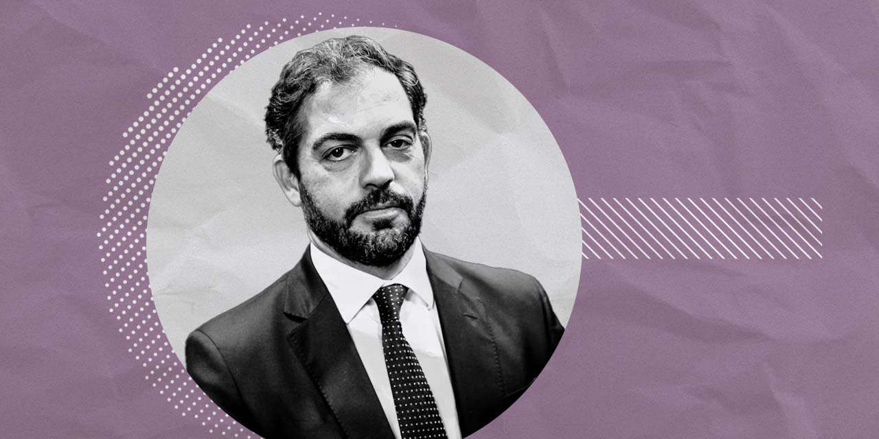 É amigo e sempre politicamente muito próximo de Pedro Nuno Santos, o homem de quem se fala para suceder a Costa no PS.