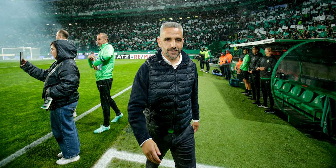 O treinador de 43 anos estava a realizar a primeira temporada no V. Guimarães até se mudar para Alvalade