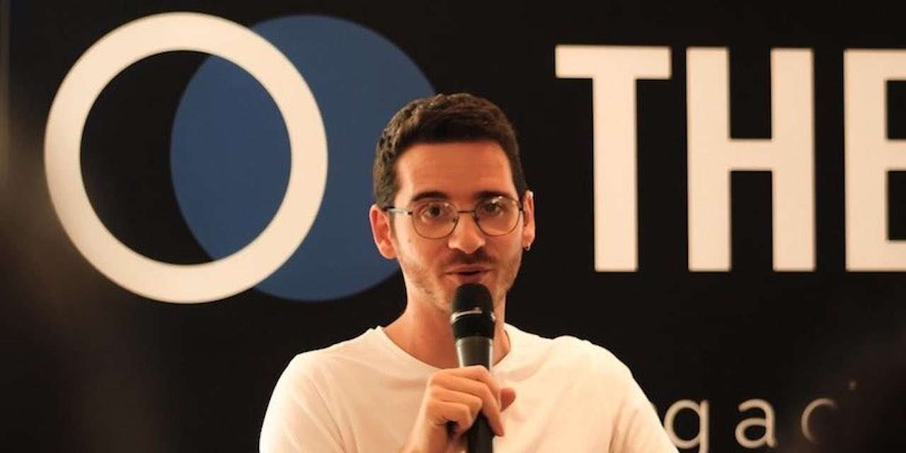 As primárias que levaram à eleição do jovem de 28 anos estiveram envolta em polémica com a suspeita de "viciação" eleitoral.