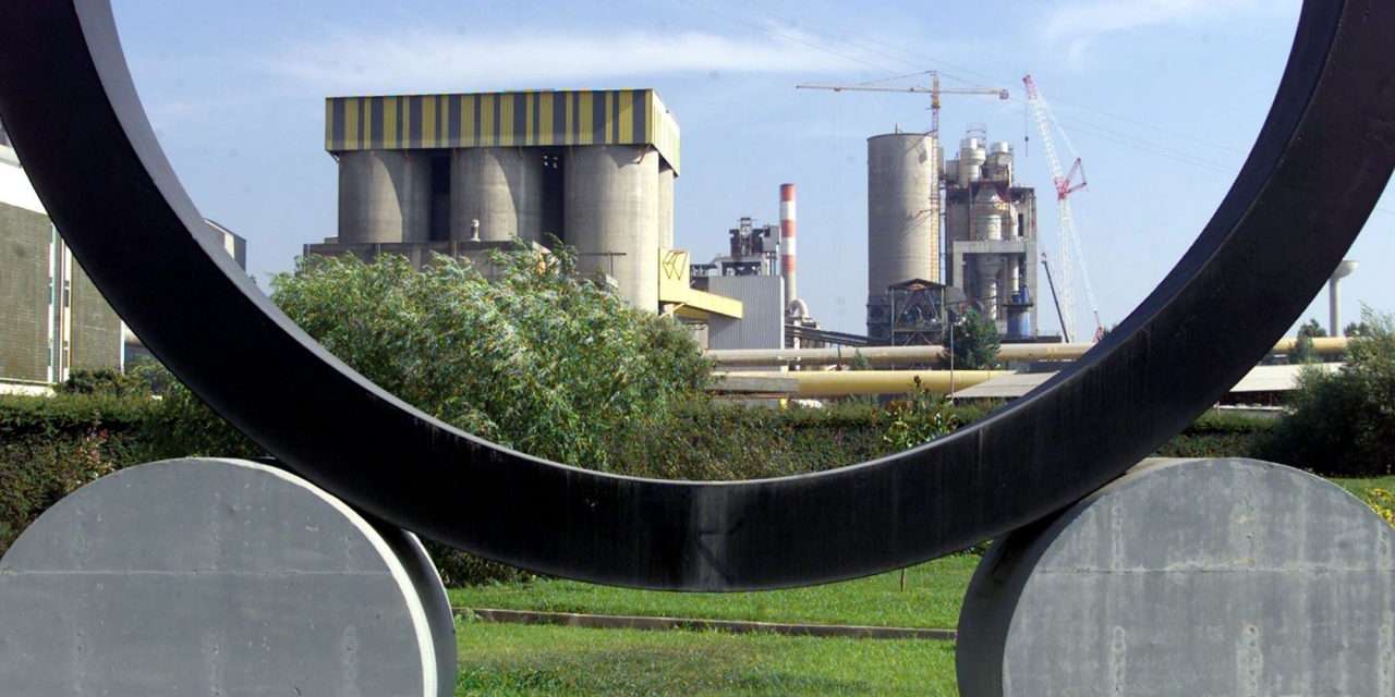 Fábrica de Souselas da Cimpor que é uma das consumidores intensivas de energia