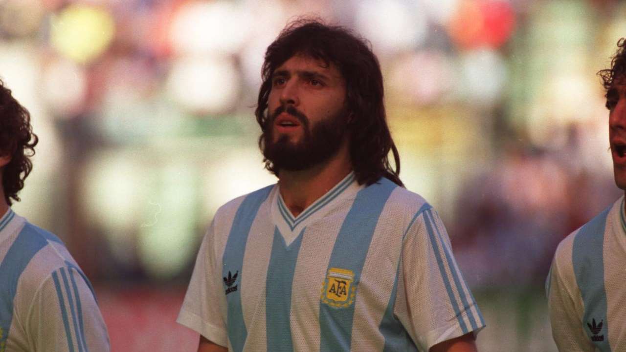 WORLD CUP FOOTBALL