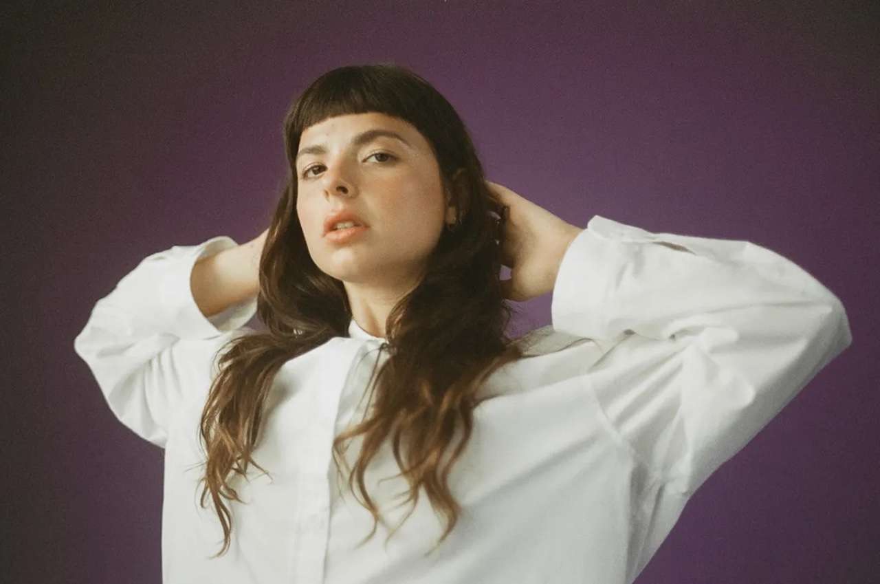Julia Mestre: sozinha, com Bala ou arrepiada – Observador