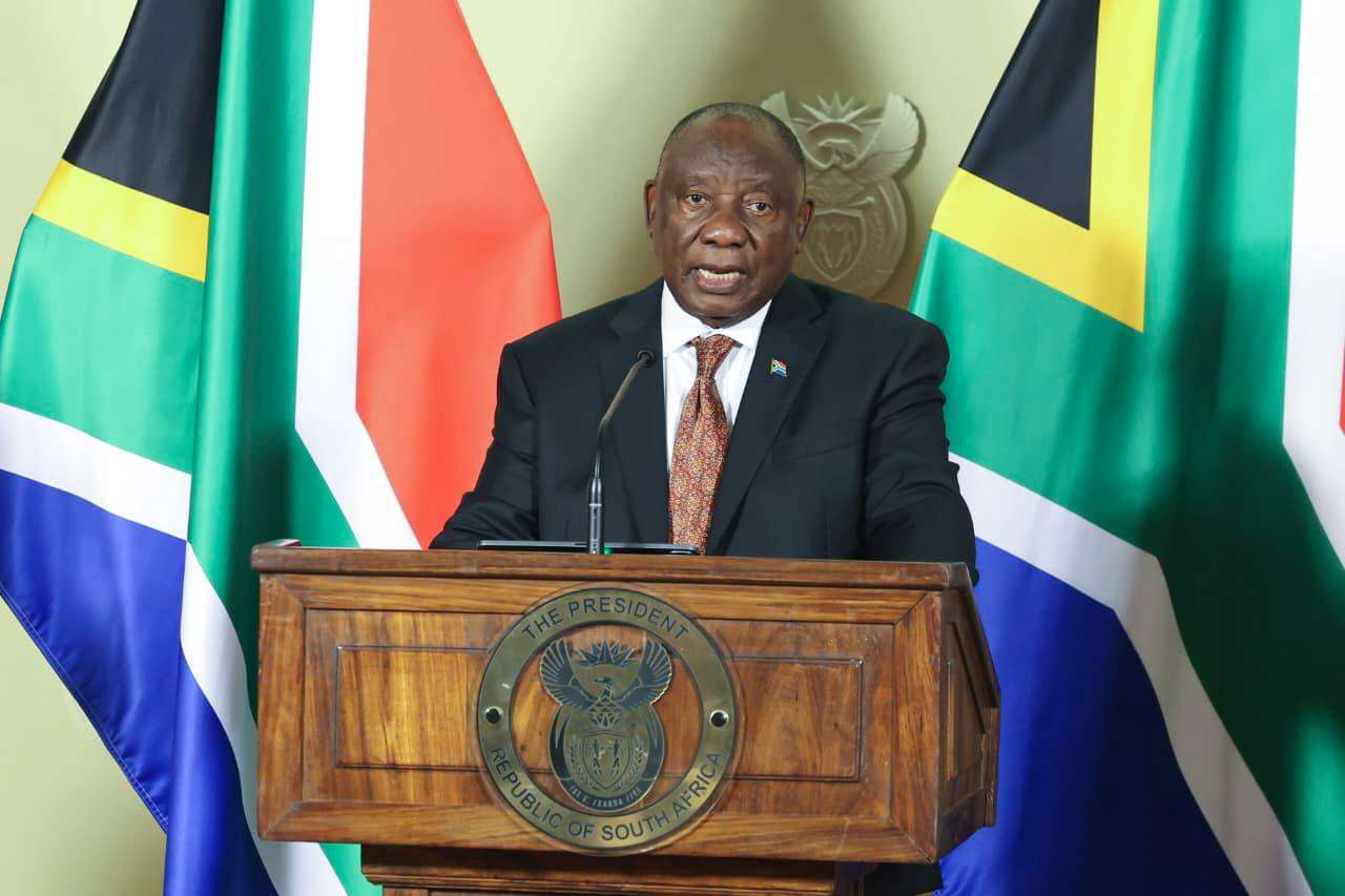 epa12909613 A handout picture provided by GCIS shows South African President Cyril Ramaphosa speaking during a press conference at the Union Buildings in Pretoria, South Africa, 23 April 2026. Ramaphosa announced the precautionary suspension of National Commissioner Fannie Masemola after Masemola was summoned to court over Masemola’s alleged role in the awarding of a controversial 21 million US dollars tender and charged with violating part of South Africa’s Public Finance Management Act, while Ramaphosa appointed Lieutenant General Puleng Dimpane as Acting National Police Commissioner.  EPA/GCIS / HANDOUT GCIS HANDOUT , NO ARCHIVE NO SALESHANDOUT EDITORIAL USE ONLY/NO SALES