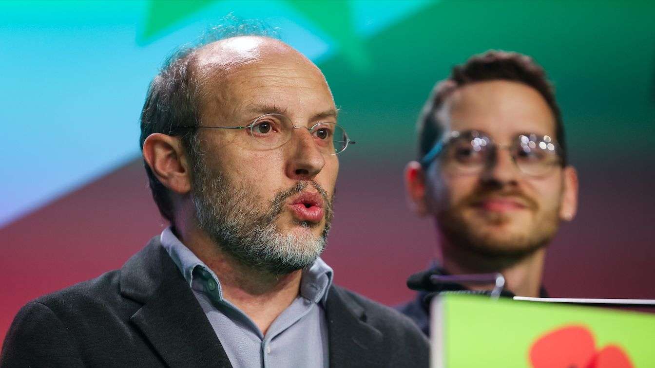 Livre, Paupério, Rui Tavares