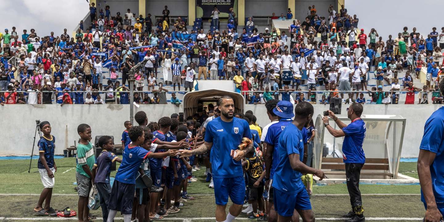 Jogadores de Cabo Verde tornaram-se autênticos heróis nacionais depois da primeira qualificação de sempre para um Campeonato do Mundo