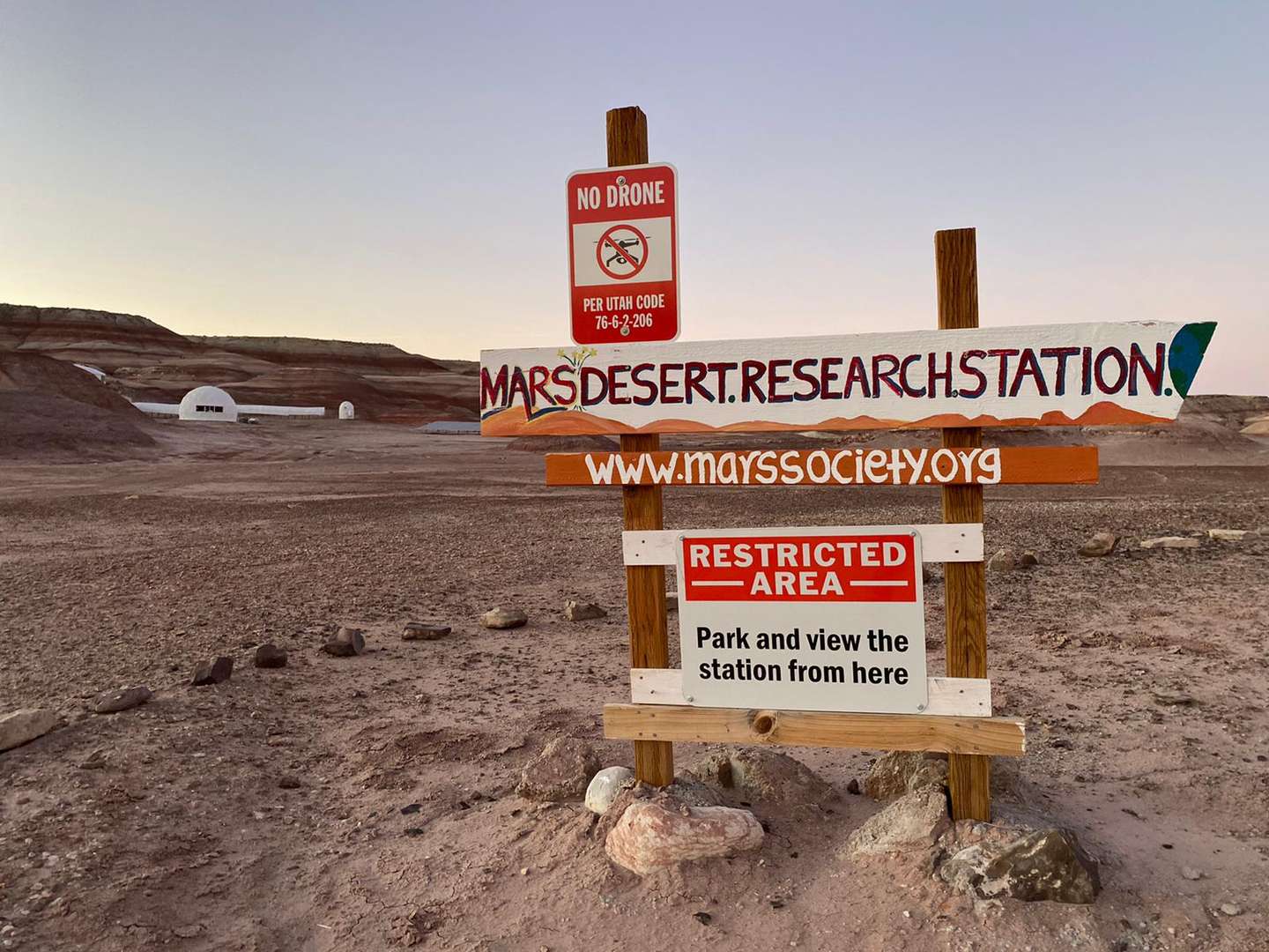 Estação no deserto do Utah_5