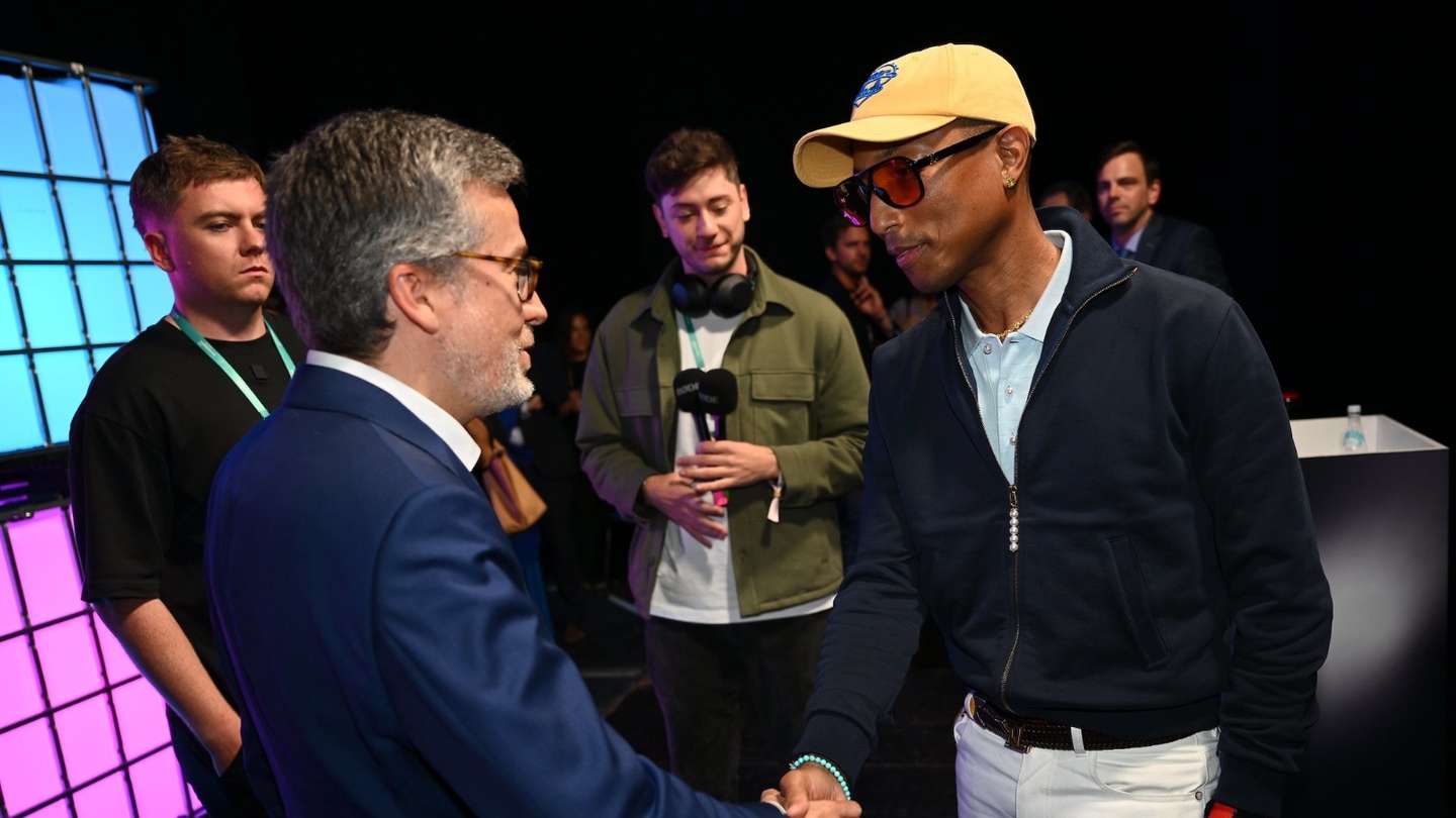 Pharrell Williams e Carlos Moedas