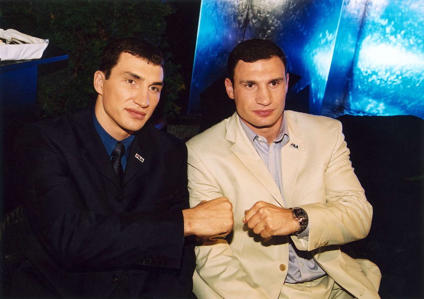 O mayor de Kiev, Vitali Klitschko, ex-campeão mundial de peso-pesado de boxe, e o irmão, Wladimir Klitschko , também ele ex-campeão de peso-pesado