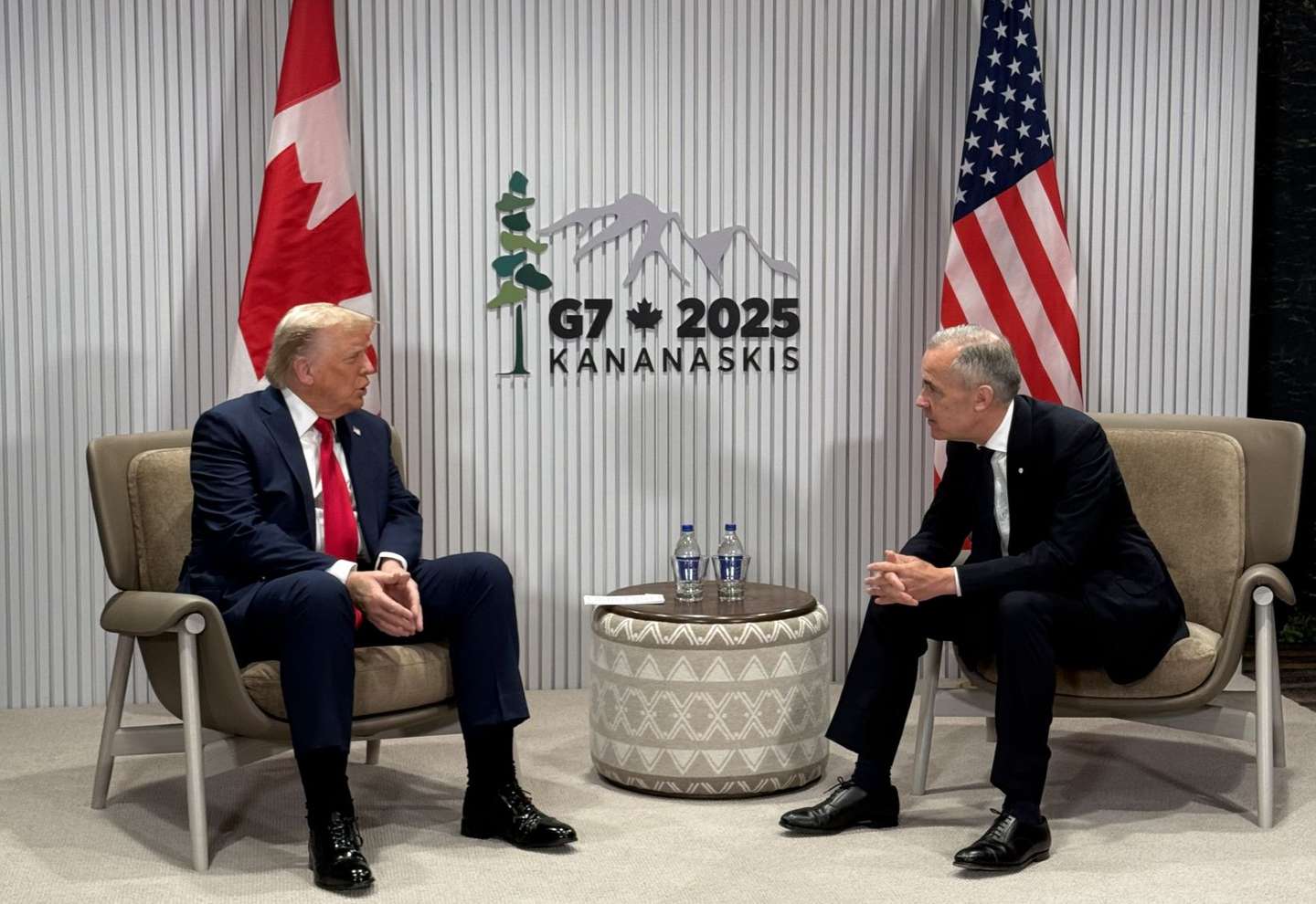 Trump e Carney G7 Summit