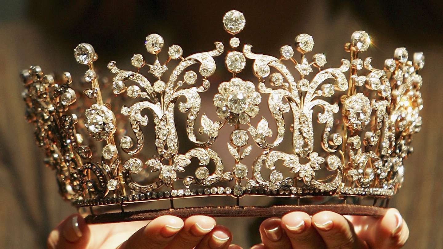 Princess Margaret's Jewellery To Be Auctioned At Christies