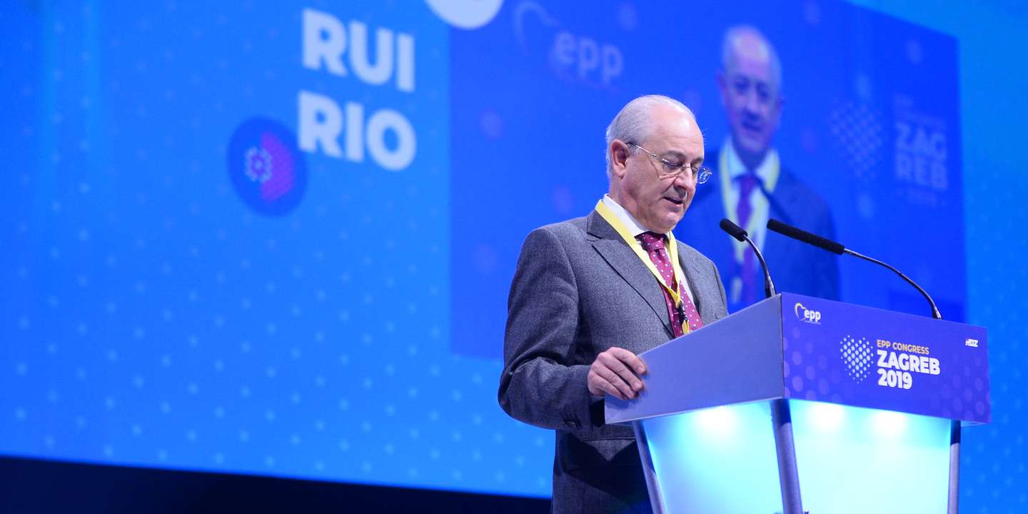 Com Rio de saída, Rangel pôs pressão em Montenegro: "É evidente que vencer as europeias vai ser a sua meta"
