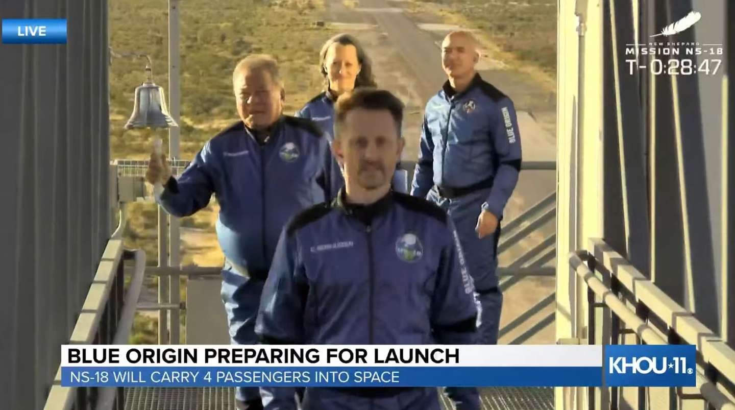 William Shatner take part in New Shepard spacecraft crew