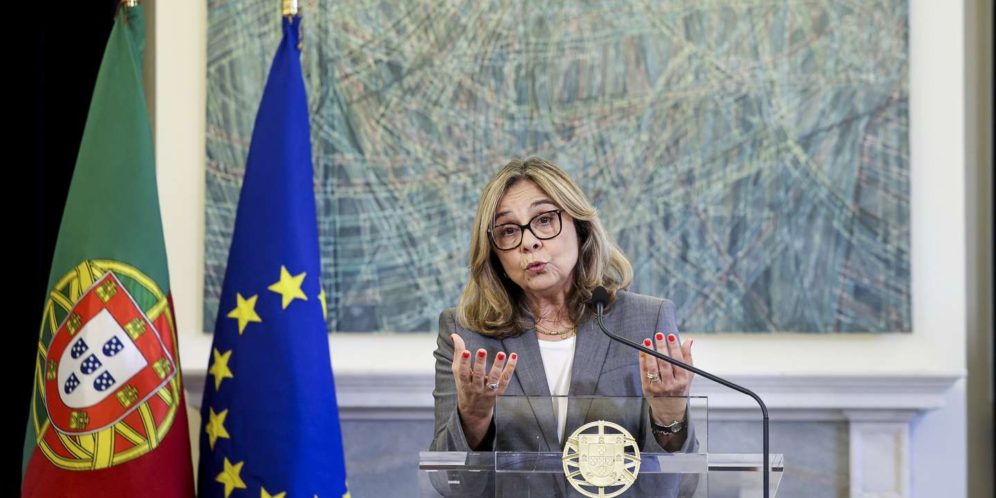 A ministra da Saúde, Ana Paula Martins, fala aos jornalistas após a reunião do Conselho de Ministros sobre o Plano de emergência e transformação na saúde, realizada na Residência Oficial, em São Bento, Lisboa, 29 de maio de 2024. FILIPE AMORIM/LUSAfilipe a