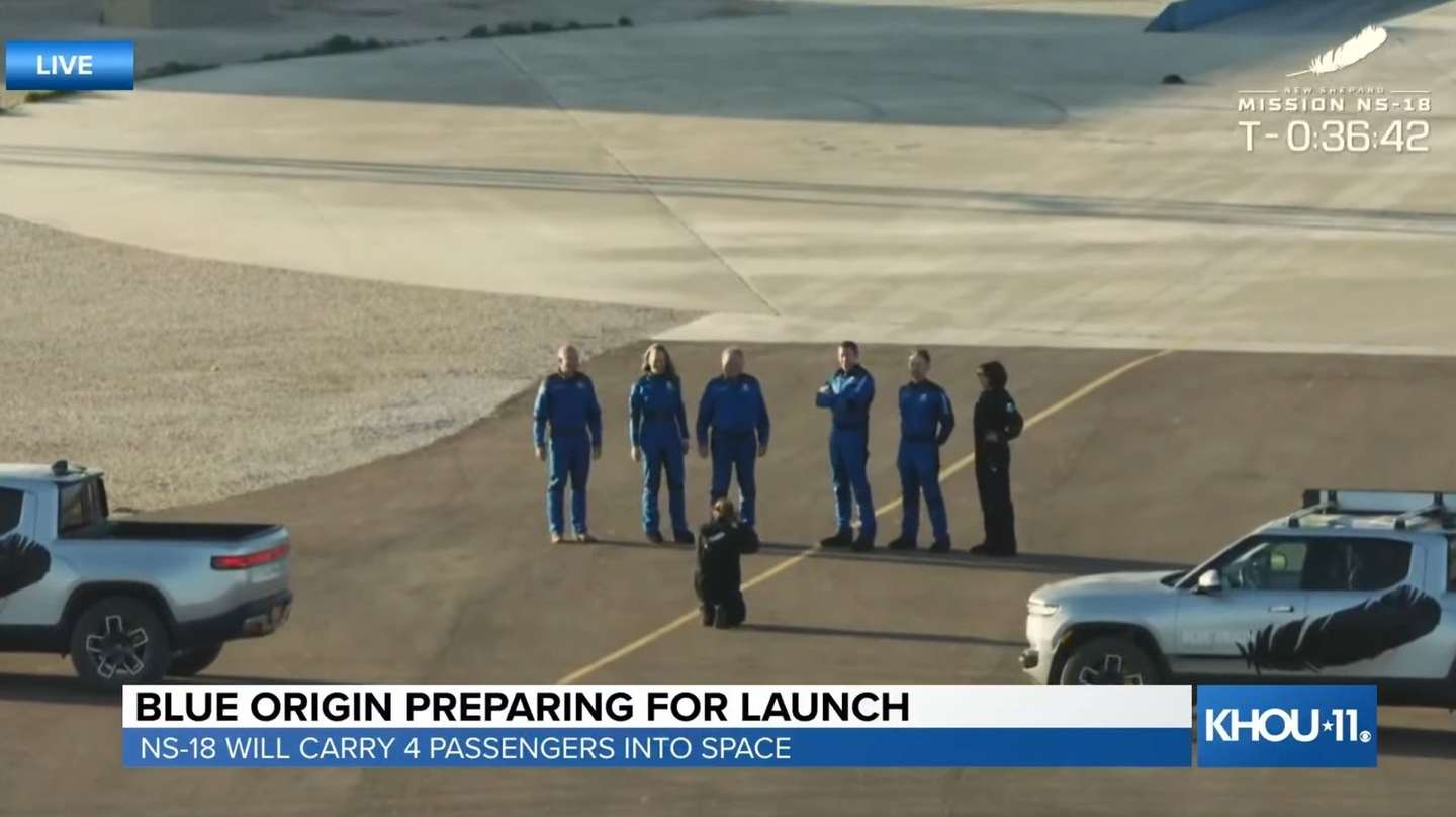 William Shatner take part in New Shepard spacecraft crew