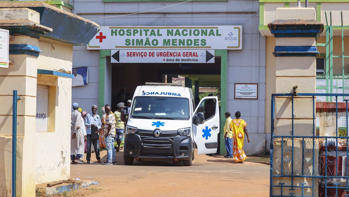 Hospital Nacional Simão Mendes, na Guiné-Bissau, em Bissau, 17  de novembro  de 2023. ANTÓNIO COTRIM/LUSA