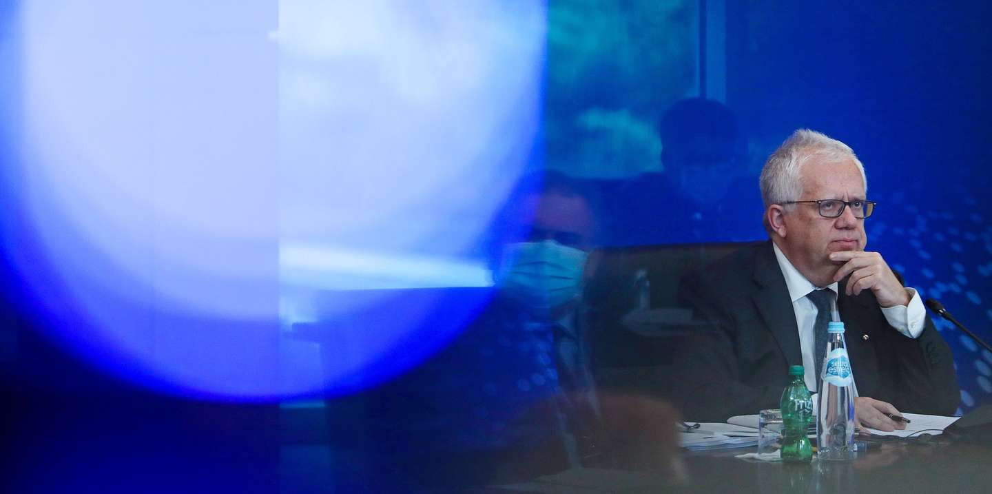 Portuguese Minister of Home Affairs Eduardo Cabrita attends an Informal Video Conference Meeting of European Union (EU) Home Affairs Ministers, in Lisbon, Portugal, 28 January 2021. On the agenda of the meeting is the discussion on the proposal of the European Commission, New Pact for Migration and Asylum, guarantees of functioning of the Schengen Area in the context of a pandemic and the new EUROPOL mandate. ANTONIO PEDRO SANTOS/LUSA