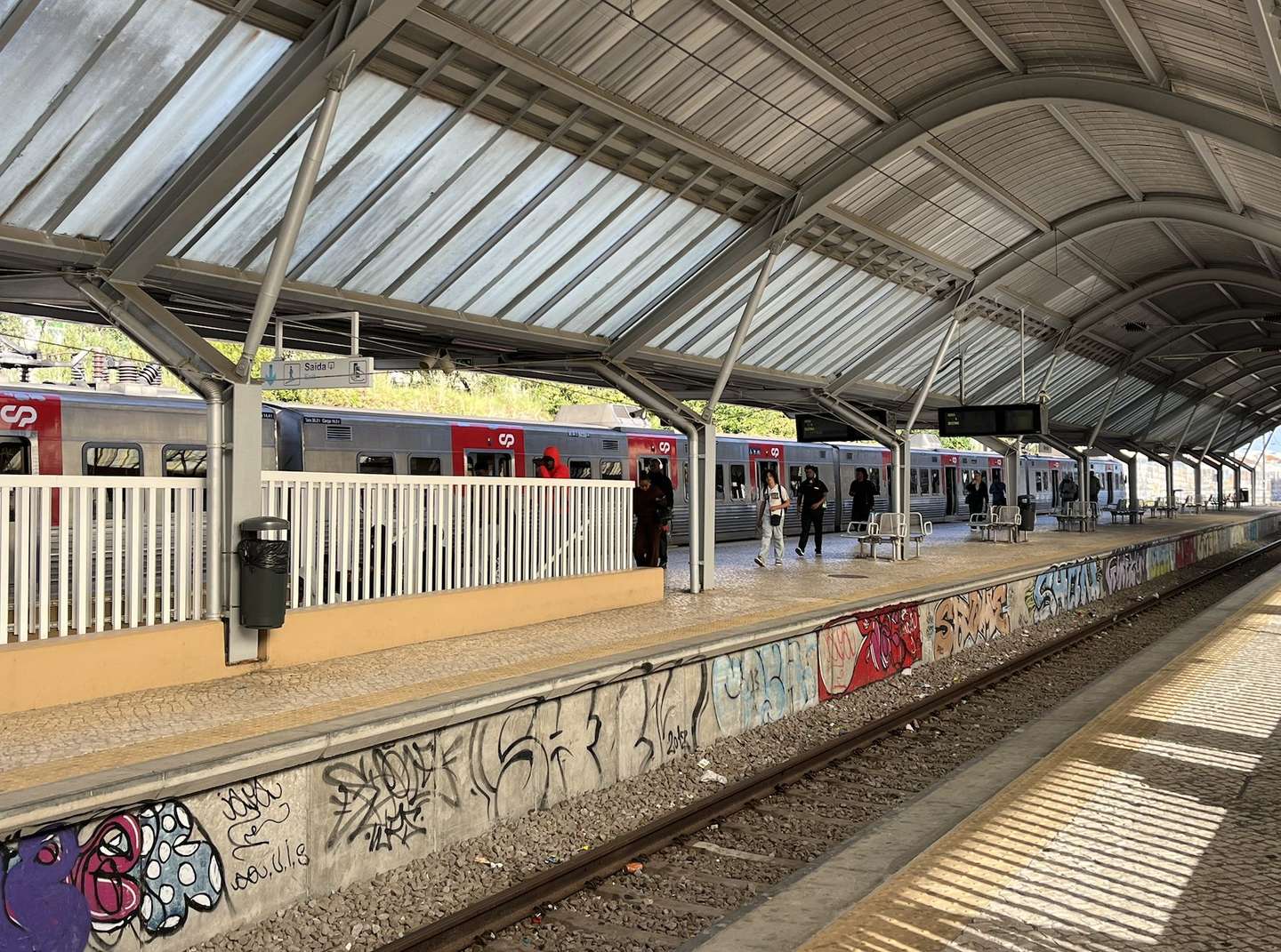 Greve geral, 3 de junho de 2026, estação Mercês, Linha de Sintra