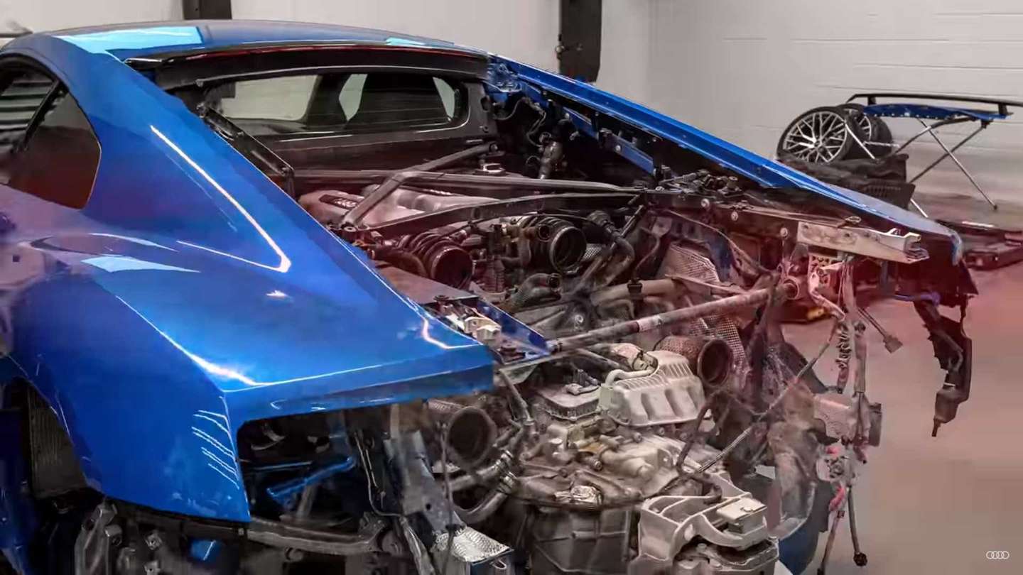A “explosão” deste Audi R8 foi sob encomenda – Observador