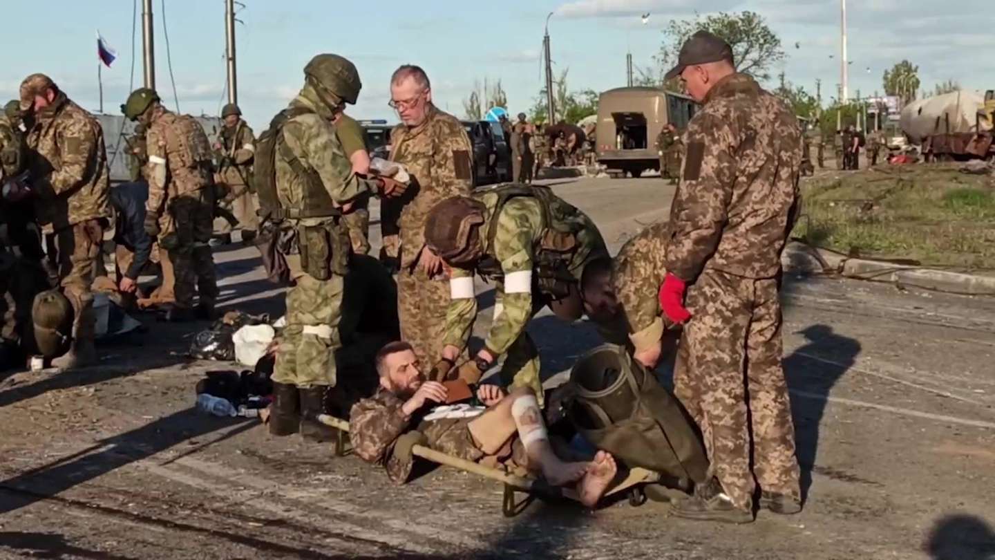 264 Ukrainian soldiers evacuated from Azovstal steel plant