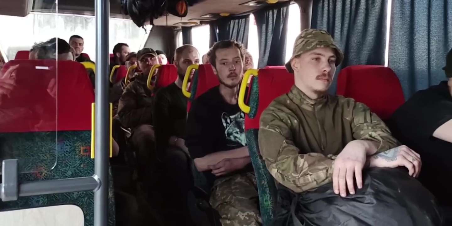 264 Ukrainian soldiers evacuated from Azovstal steel plant