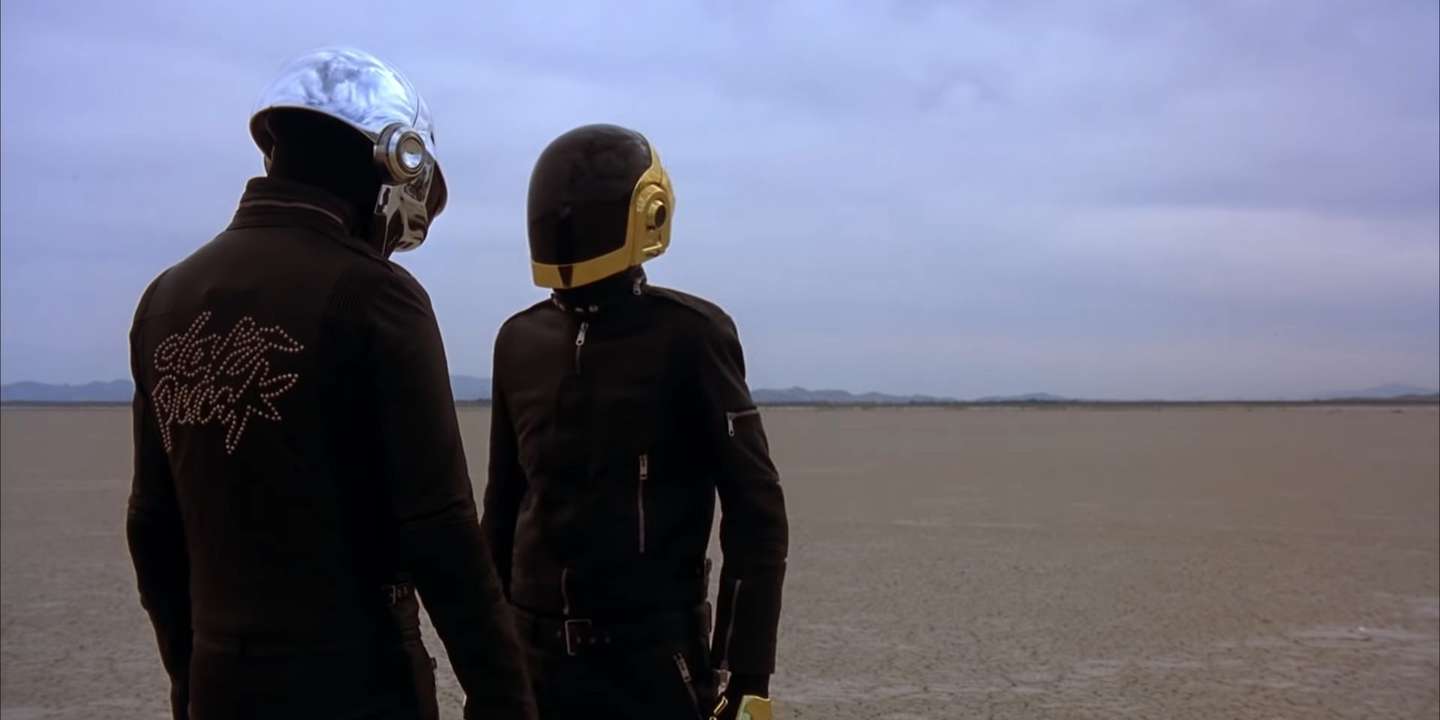 Como robots, podiam ser muito mais do que uma dupla de produtores de música de dança, por isso criaram uma narrativa e desenvolveram um conceito com tentáculos que foram do cinema aos objetos de decoração