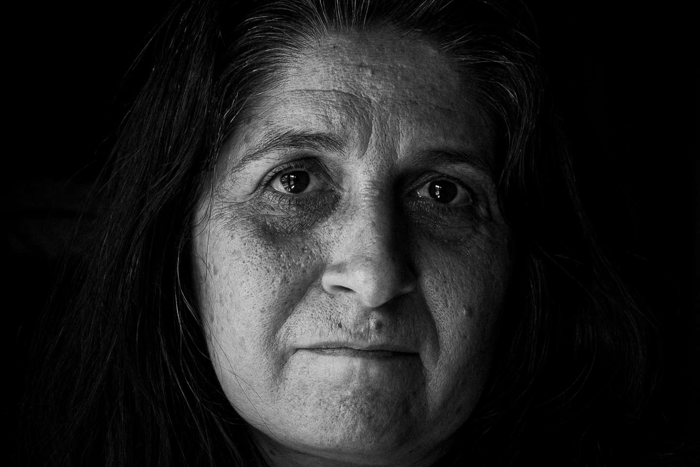 Entrevista a Paula Barradas. Grande reportagem sobre as FP-25. Forças Populares 25 de Abril foram uma organização terrorista de extrema-esquerda que operou em Portugal entre 1980 e 1987. Parte significativa dos seus militantes procediam das antigas Brigadas Revolucionárias, organização portuguesa de extrema-esquerda criada no início dos anos 70 por dissidentes do PCP. JOÃO PORFÍRIO/OBSERVADOR