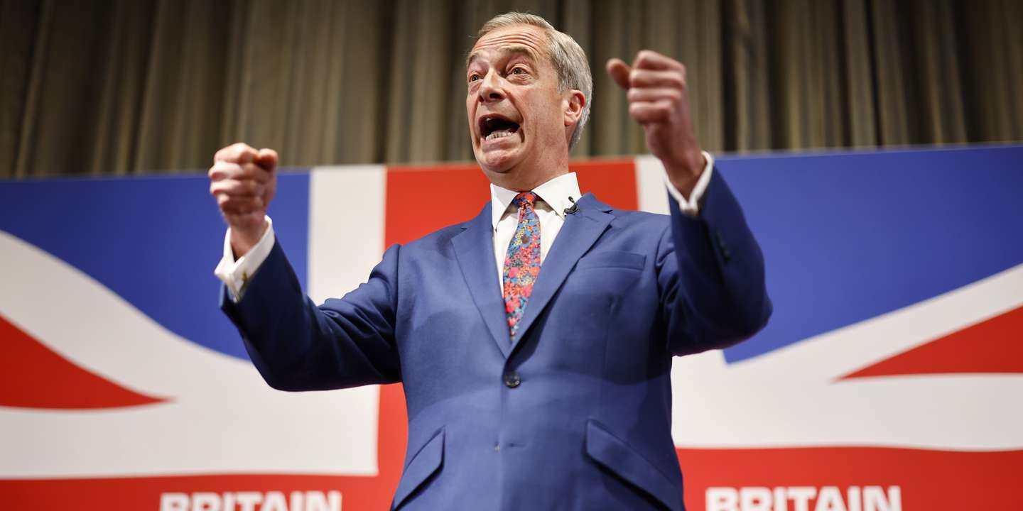 epaselect epa11379338 Honorary President of Reform UK Nigel Farage gestures while speaking at a press conference for the Reform UK party at the Glaziers Hall, London, Britain, 30 May 2024. Britain will hold a snap general election on 04 July 2024.  EPA/TOLGA AKMEN