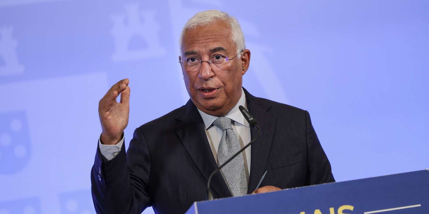 O primeiro-ministro, António Costa intervém na conferência de imprensa no final da reunião do Conselho de Ministros onde foi discutido o programa “Mais Habitação” no Palácio da Ajuda, em Lisboa, 18 de março de 2023. MIGUEL A. LOPES/LUSA