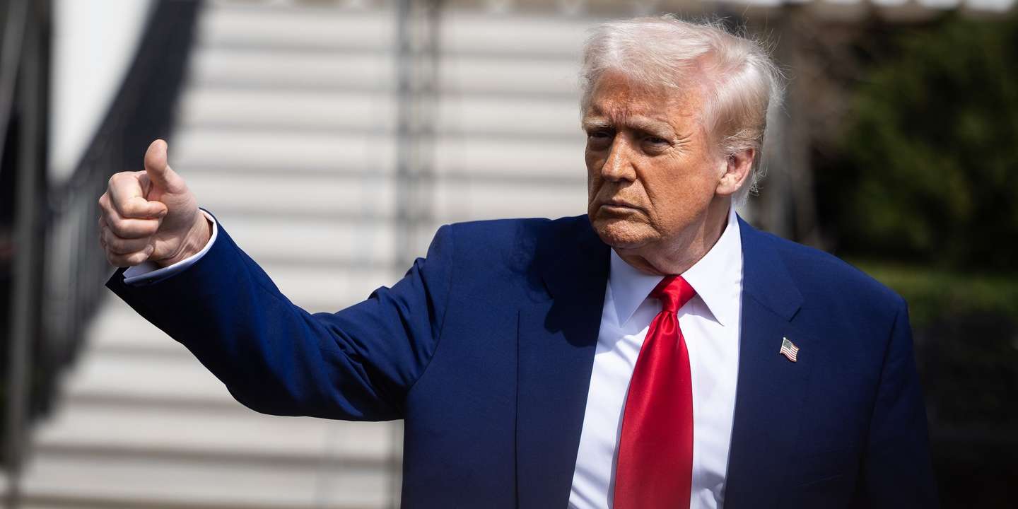 epa12008083 US President Donald Trump gestures as he departs the White House, in Washington, DC, USA, 03 April 2025.  EPA/FRANCIS CHUNG / POOL