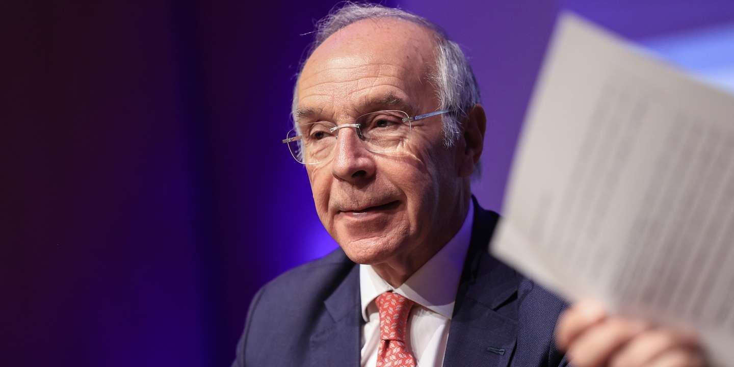 O candidato à Presidência da República Luís Marques Mendes participa no 3.º Fórum Profissional Liberal a decorrer no Porto, 26 de Setembro de 2025. JOSÉ COELHO/LUSA