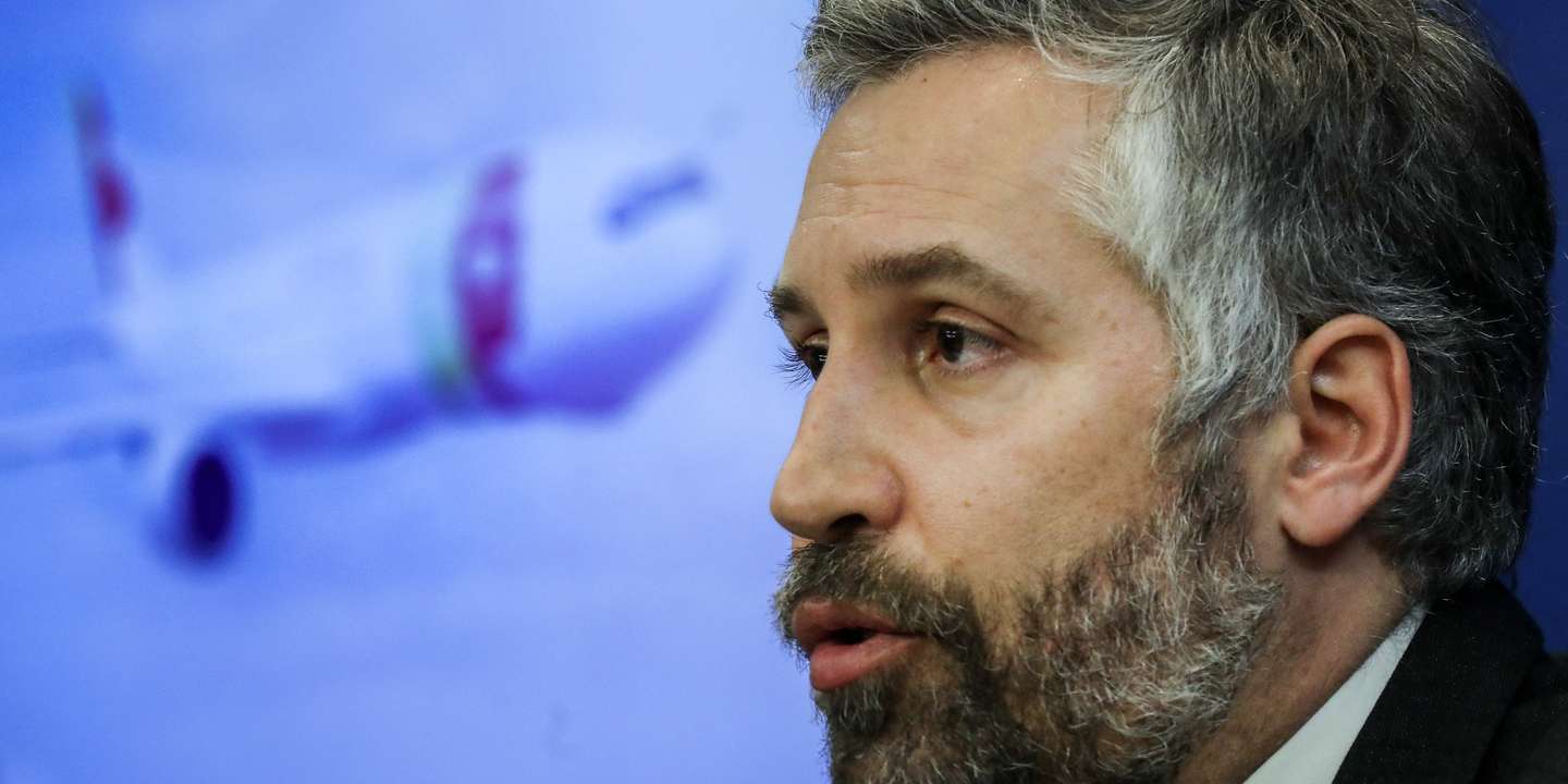 Portuguese Minister of Infrastructure and Housing Pedro Nuno Santos during a press conference, at the Ministry of Infrastructure and Housing, in Lisbon, Portugal, 21 December 2021. The European Commission said today that it had approved TAP's restructuring plan and state aid of 2.55 billion euros, requiring the airline to make available up to 18 'slots' per day at Lisbon airport. MIGUEL A. LOPES/LUSA