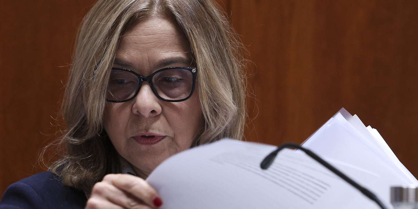 A ministra da Saúde, Ana Paula Martins, na sua audição perante a Comissão de Orçamento, Finanças e Administração Pública, no âmbito da apreciação, na especialidade, da Proposta de Lei n.º 26/XVI/1.ª (GOV) – Aprova o Orçamento do Estado para 2025, na Assembleia da República, em Lisboa, 12 de novembro de 2024. TIAGO PETINGA/LUSA
