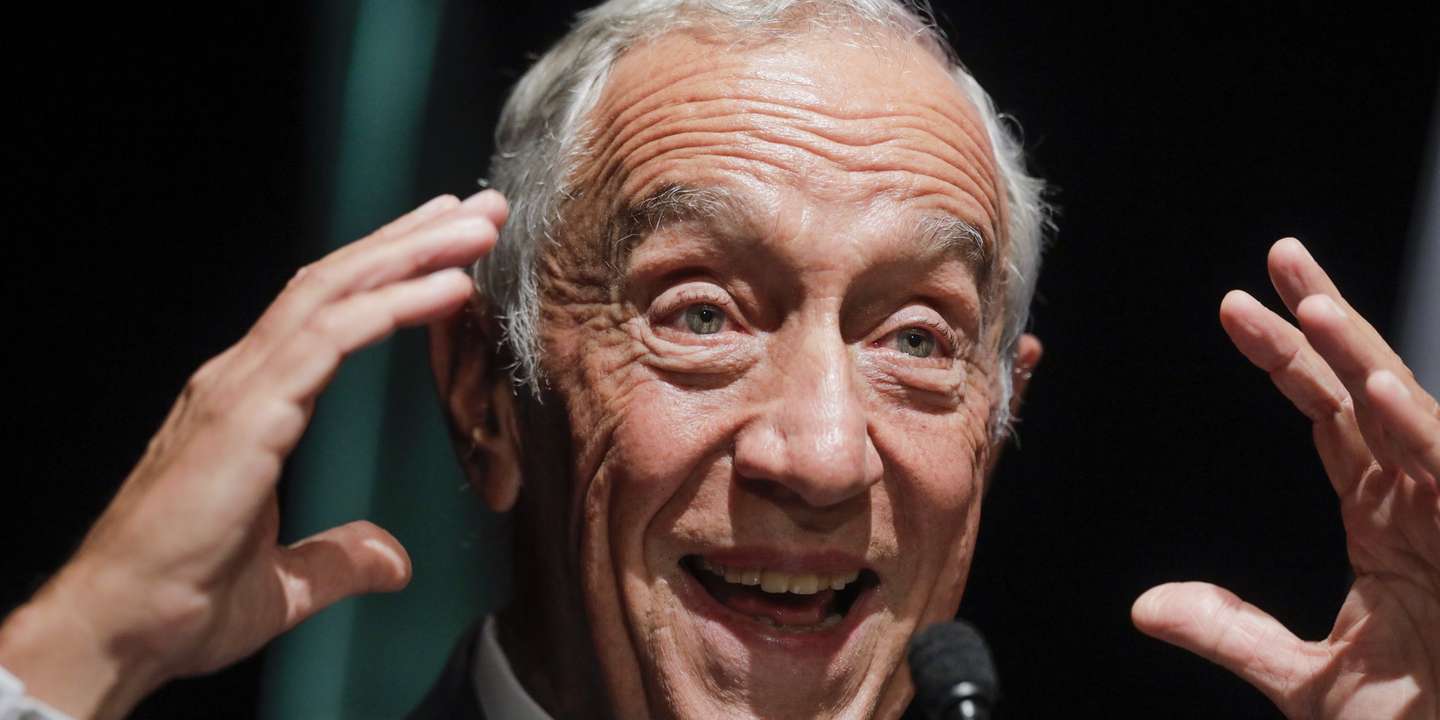 O Presidente da República, Marcelo Rebelo de Sousa, participa na sessão de encerramento do II Encontro Nacional dos NPISA - Núcleos de Planeamento e Intervenção Sem-Abrigo, Leiria, 25 de outubro de 2022. PAULO CUNHA/LUSA