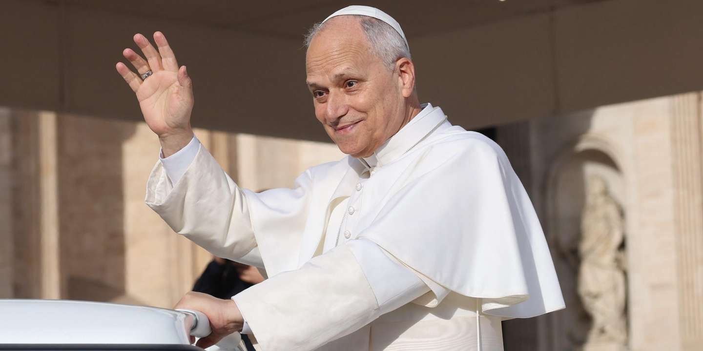 epa12604481 Pope Leo XIV greets attendees during the Jubilee Audience in St. Peter's Square, in Vatican City, 20 December 2025.  EPA/MASSIMO PERCOSSI