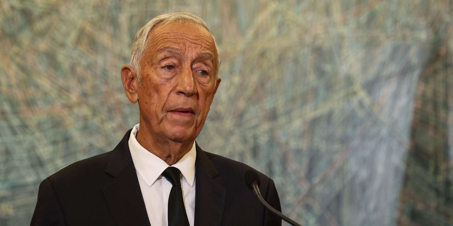 O Presidente da República, Marcelo Rebelo de Sousa, acompanhado pelo primeiro-ministro Luis Montenegro (ausente da fotografia)), falam à comunicação social após o Conselho de Ministros extraordinário para analisar  toda a situação relativa aos incêndios e às suas consequências, na residência oficial do primeiro-ministro, em São Bento, 17 de setembro de 2024.  TIAGO PETINGA/LUSA